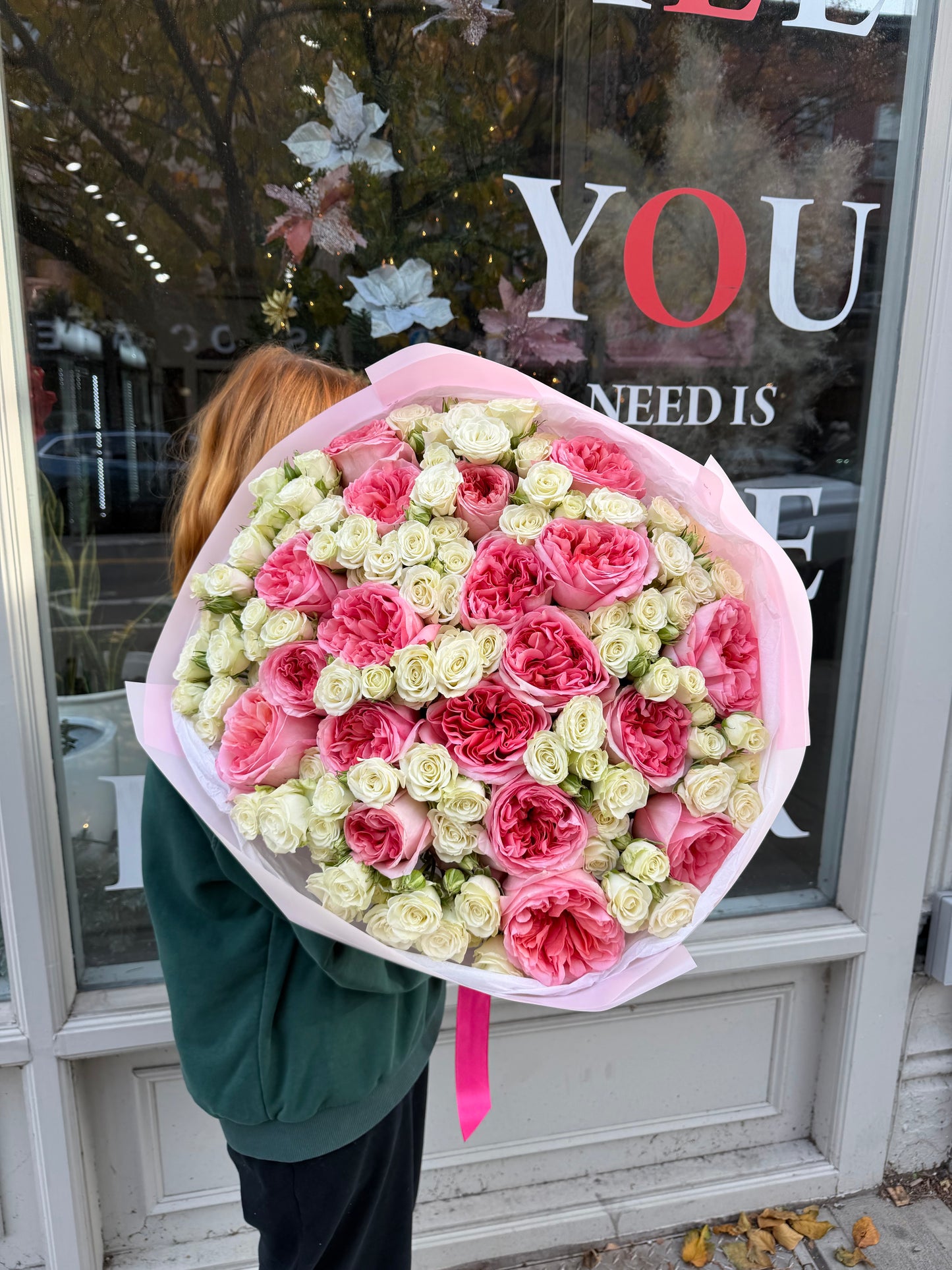 “Deep Feeling” Bouquet (Pink Expression Garden Roses, Spray Roses)
