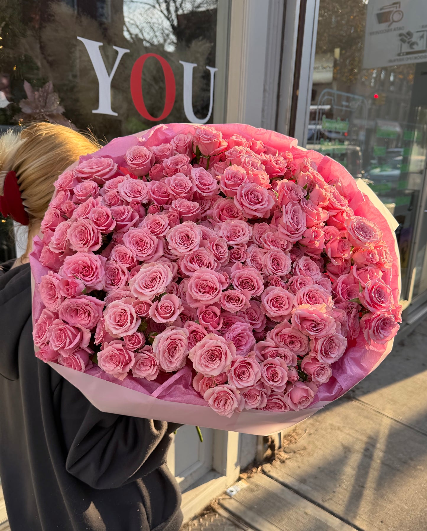 Mono Pink Spray Roses