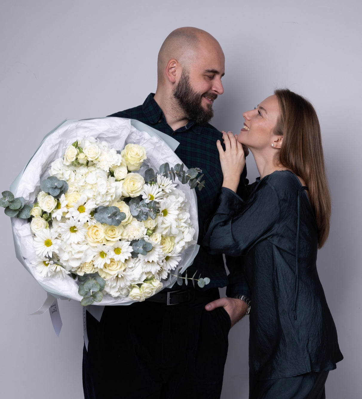 “Cloud Serenade” Bouquet (Hydrangeas, Daisy, White Roses, Eucalyptus)