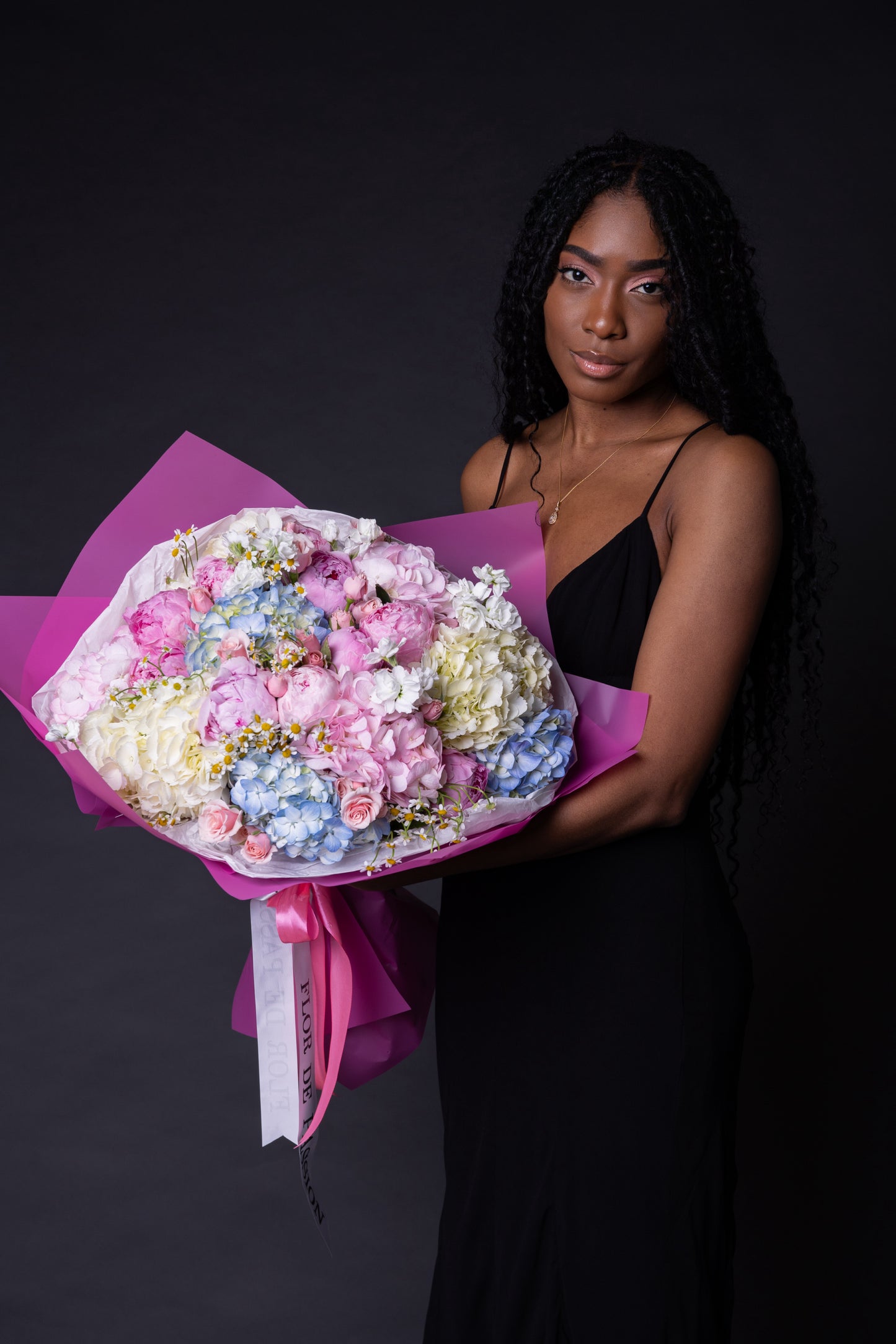 "Juicy Peony" Bouquet (peonies, hydrangeas, chamomiles, spray roses, stocks)