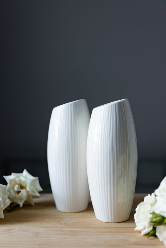 Simple Style Geometry White Ceramic Vase