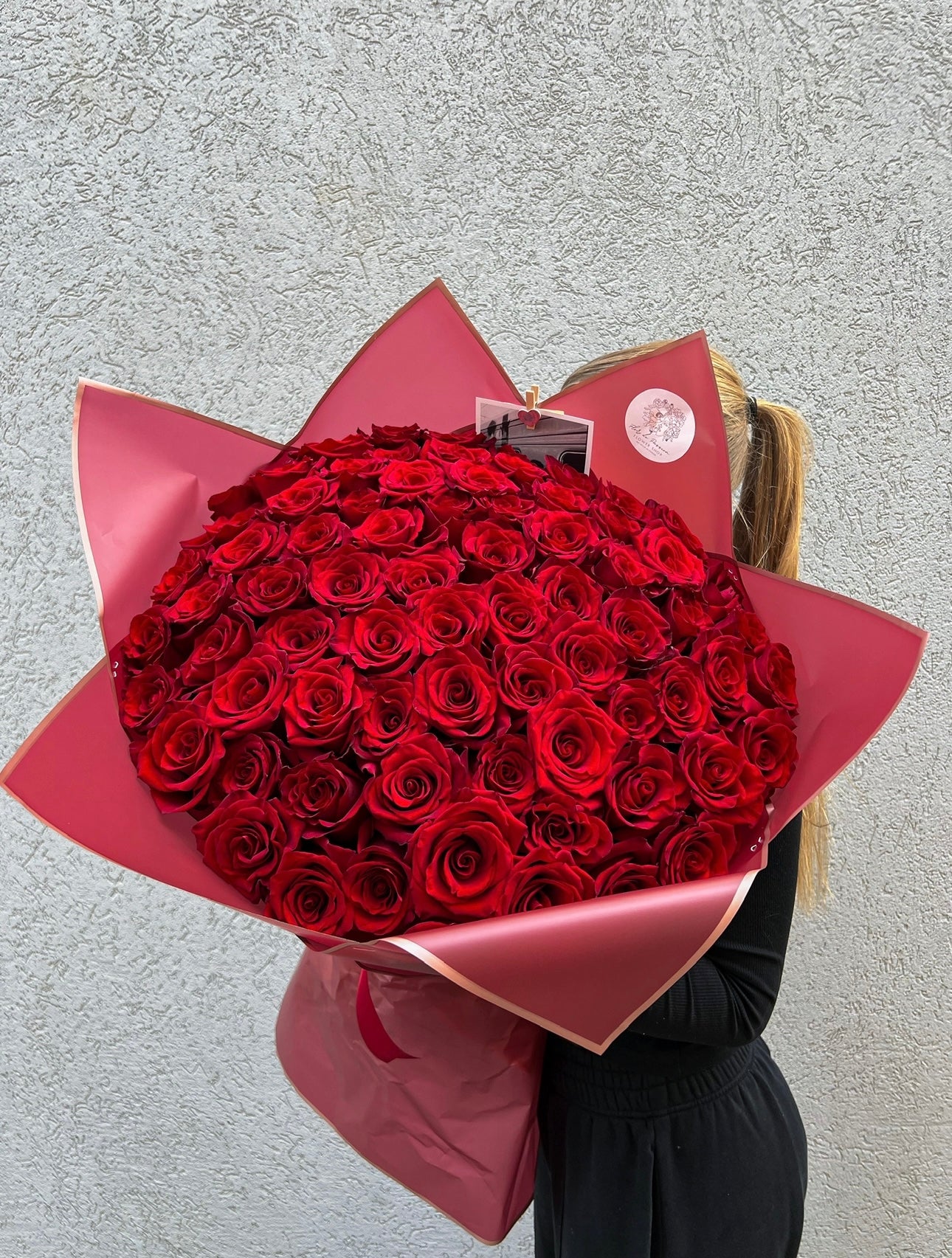 Red Roses Bouquet (Explorer)